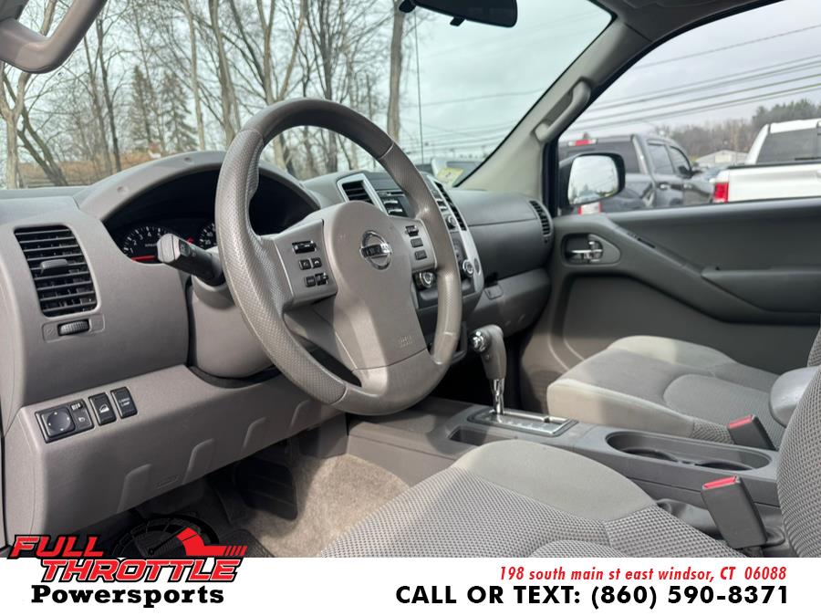 2014 Nissan Frontier S photo