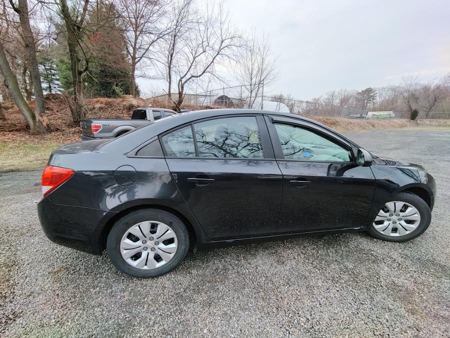 2014 Chevrolet Cruze LS Auto photo