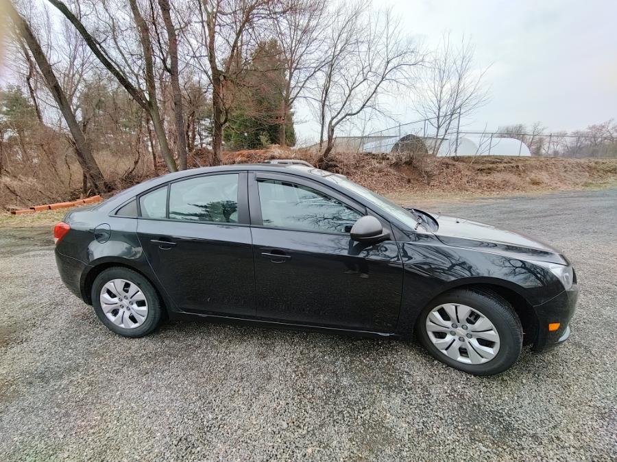 2014 Chevrolet Cruze LS Auto photo