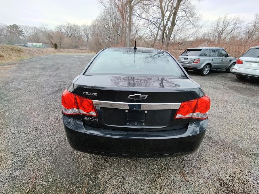 2014 Chevrolet Cruze LS Auto photo