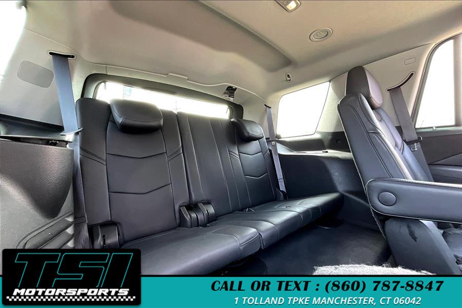 2017 Cadillac Escalade 4WD 4dr Luxury photo