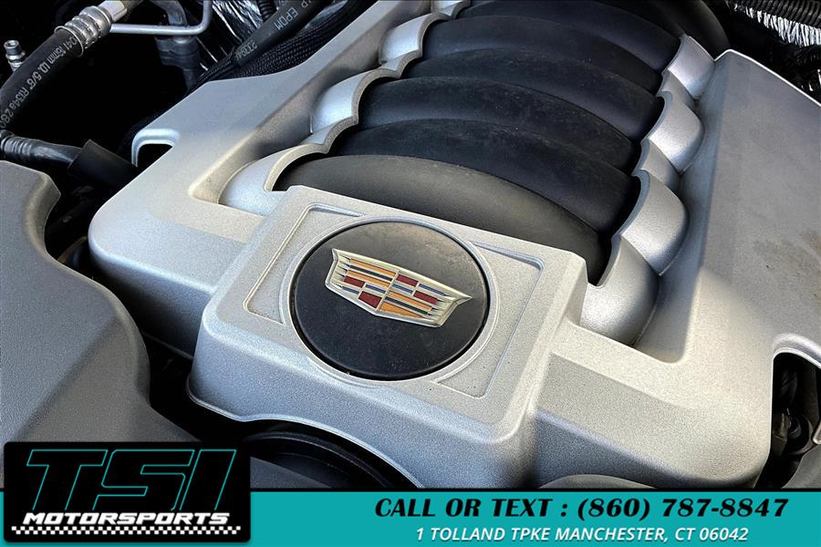 2017 Cadillac Escalade 4WD 4dr Luxury photo