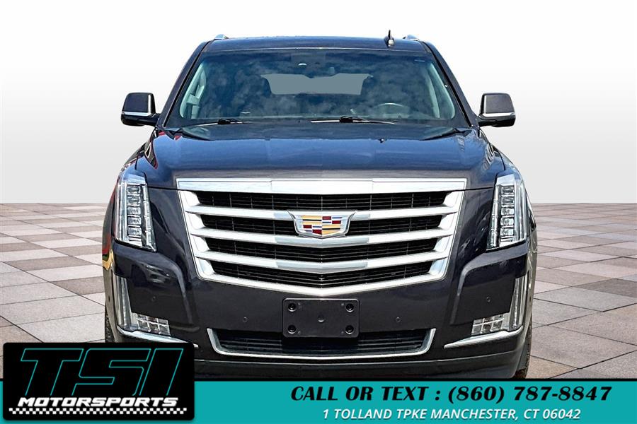 2017 Cadillac Escalade 4WD 4dr Luxury photo