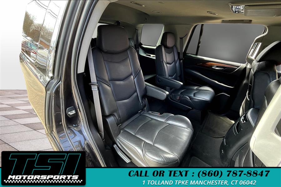 2017 Cadillac Escalade 4WD 4dr Luxury photo