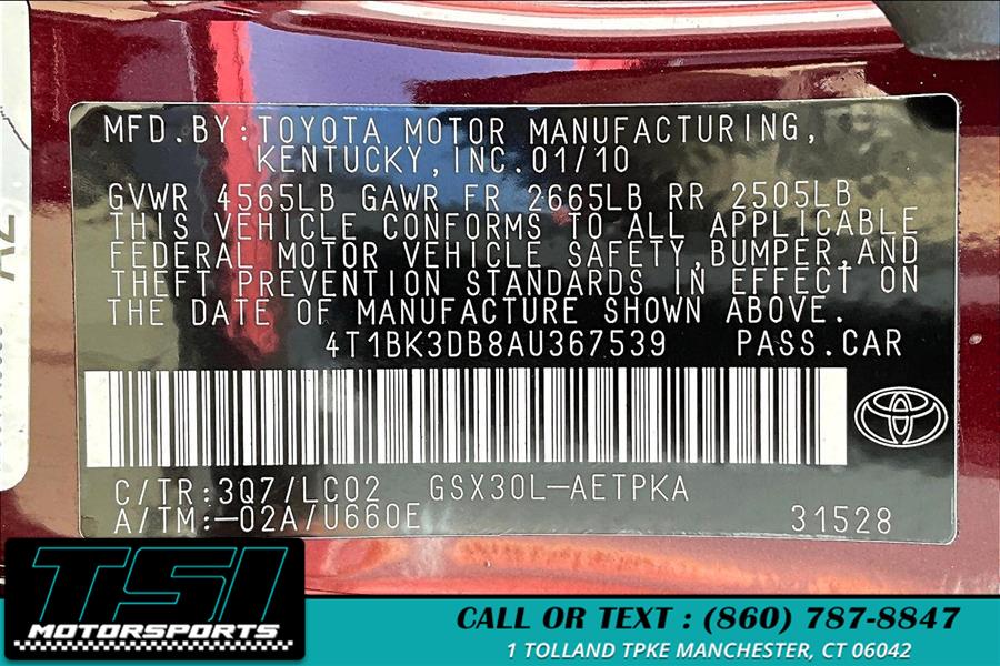 2010 Toyota Avalon XLS photo