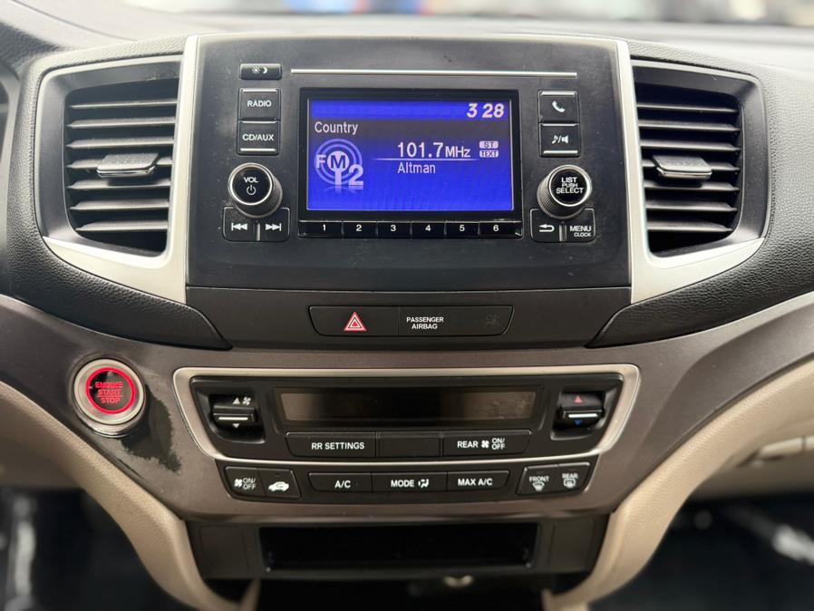 2016 Honda Pilot AWD 4dr LX photo