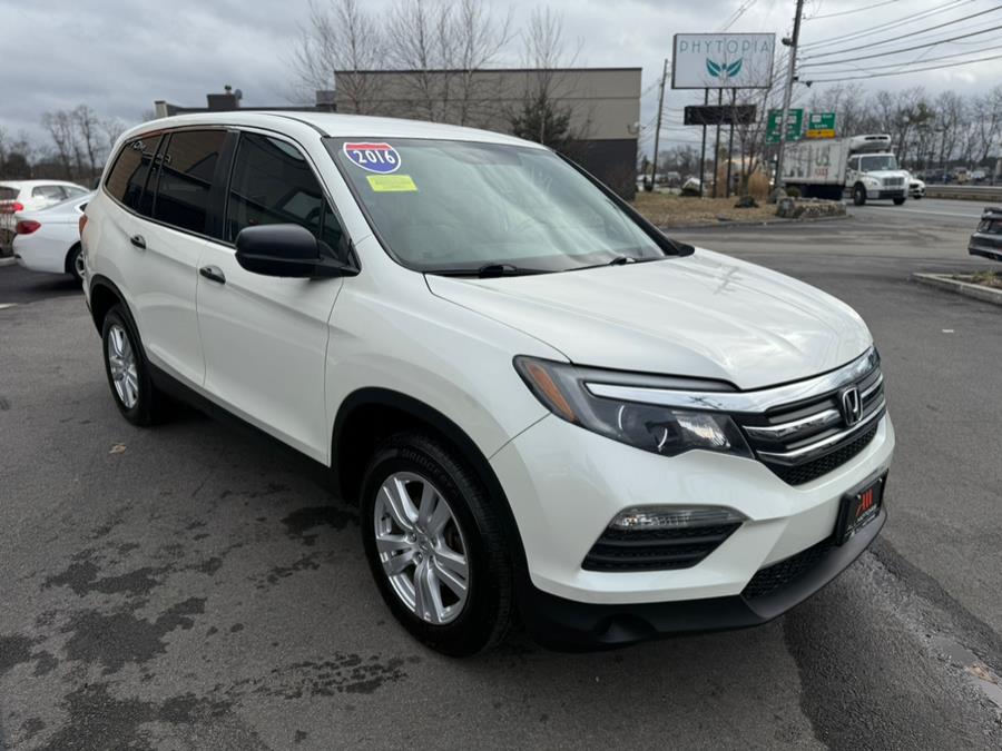 2016 Honda Pilot AWD 4dr LX photo