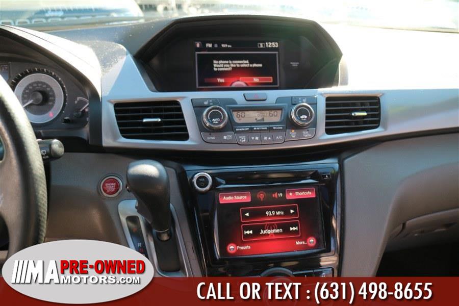 2016 Honda Odyssey 5dr EX-L photo