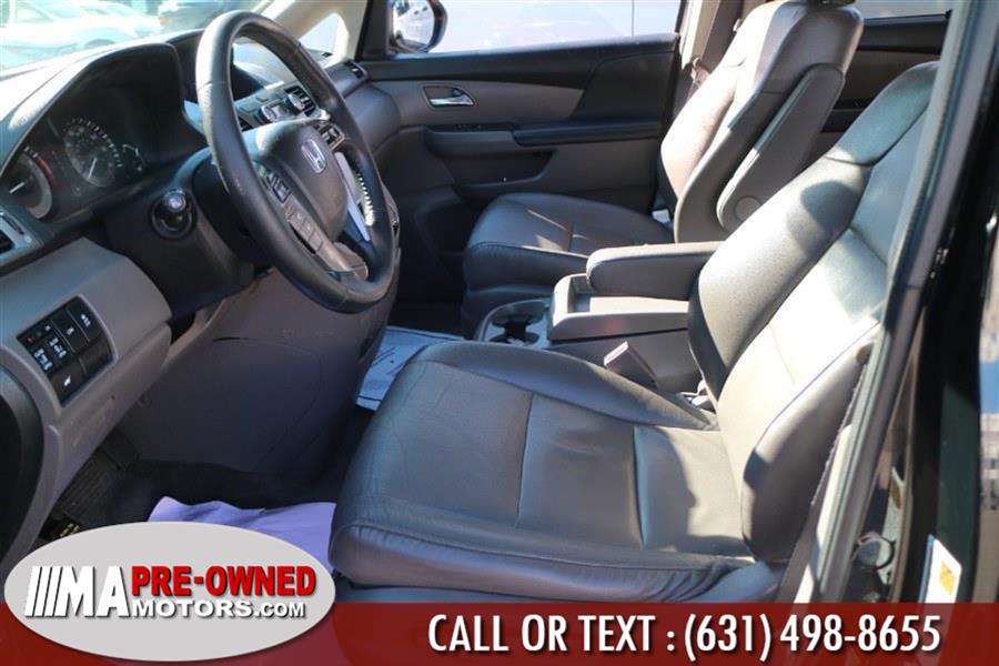 2016 Honda Odyssey 5dr EX-L photo