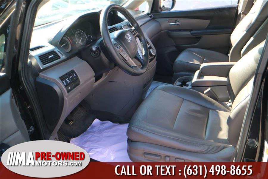2016 Honda Odyssey 5dr EX-L photo