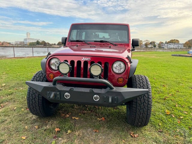 2011 Jeep Wrangler Sahara photo