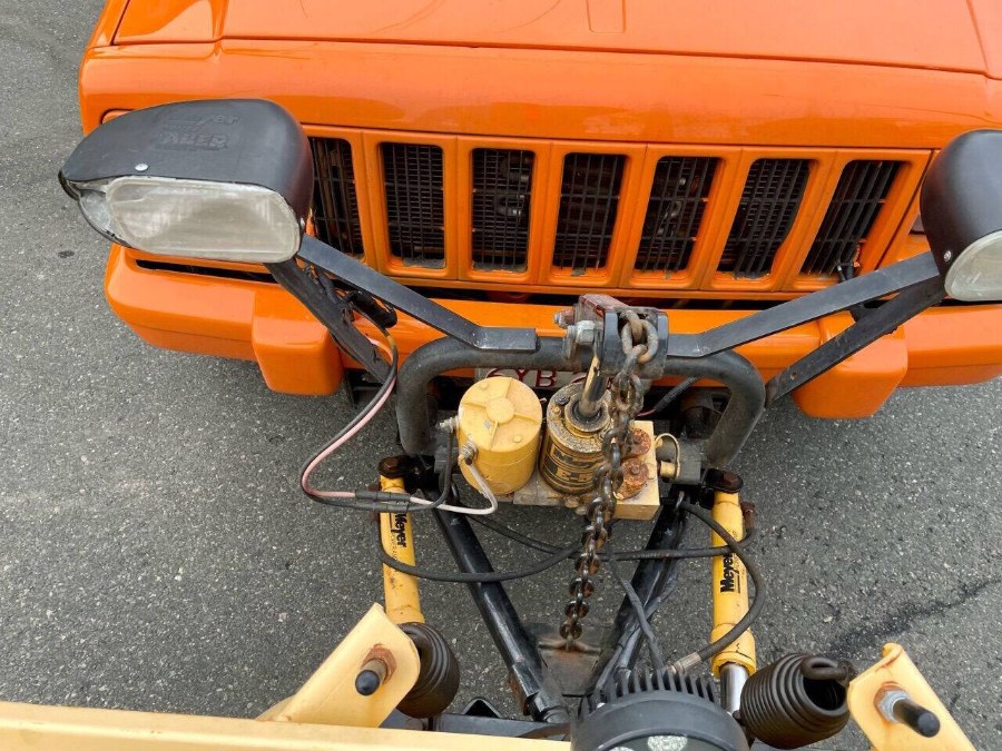 1998 Jeep Cherokee Classic photo