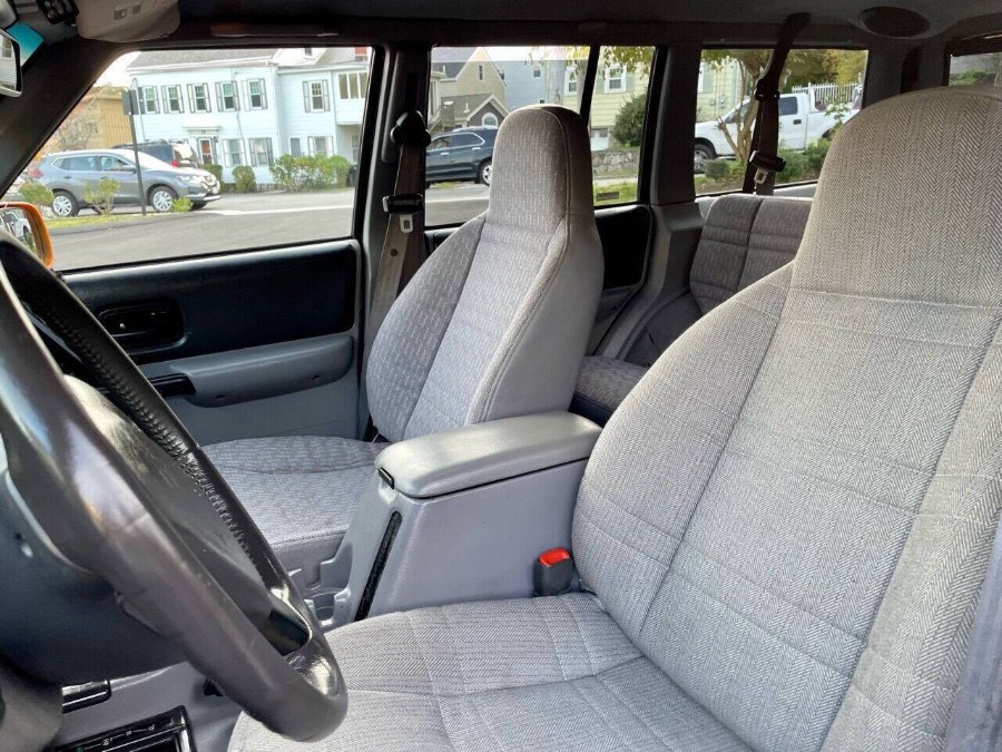 1998 Jeep Cherokee Classic photo
