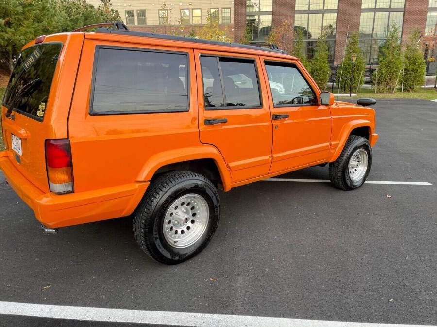 1998 Jeep Cherokee Classic photo