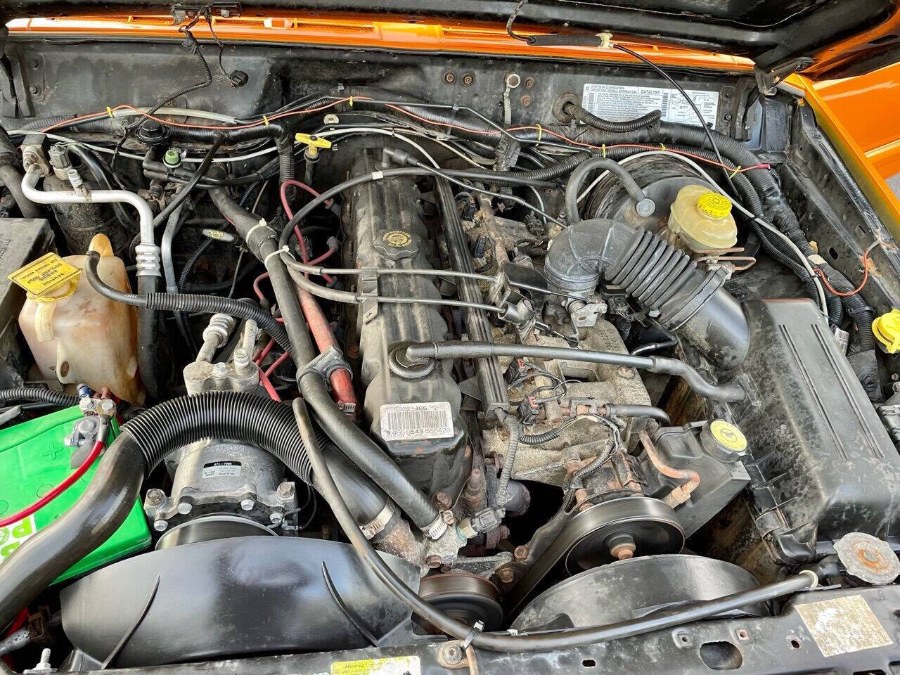 1998 Jeep Cherokee Classic photo