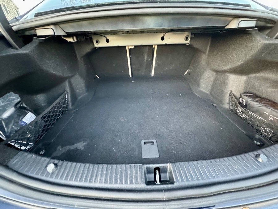 2018 Mercedes-Benz C-Class C 300 4MATIC Sedan photo