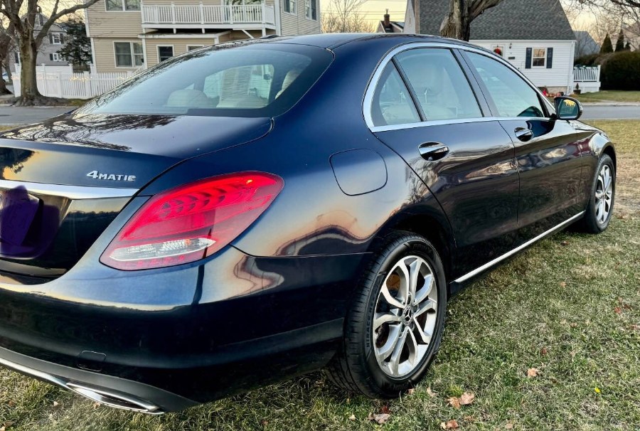 2018 Mercedes-Benz C-Class C 300 4MATIC Sedan photo