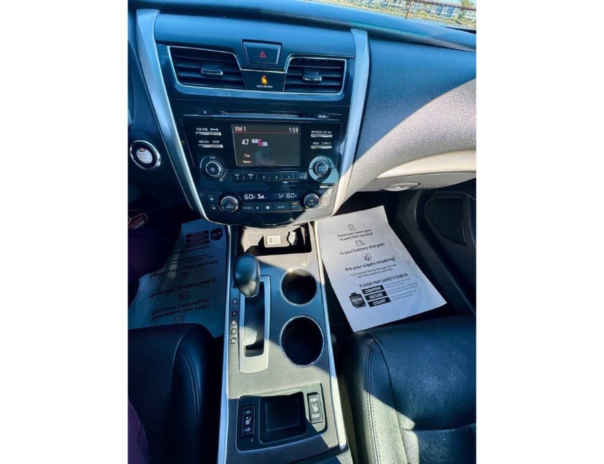 2014 Nissan Altima 2.5 photo