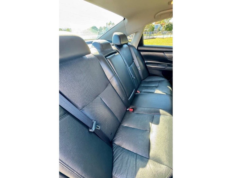 2014 Nissan Altima 2.5 photo