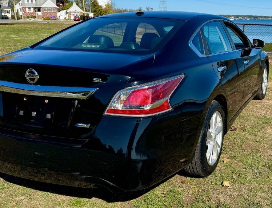 2014 Nissan Altima 2.5 photo