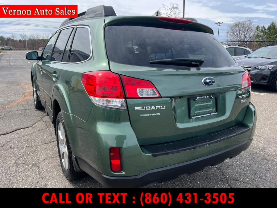 2012 Subaru Outback 3.6R Limited photo