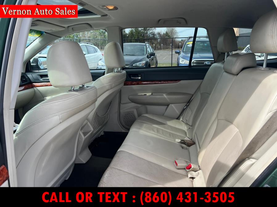 2012 Subaru Outback 3.6R Limited photo