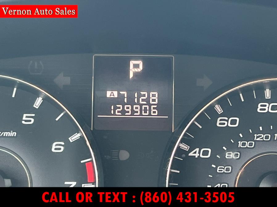 2012 Subaru Outback 3.6R Limited photo
