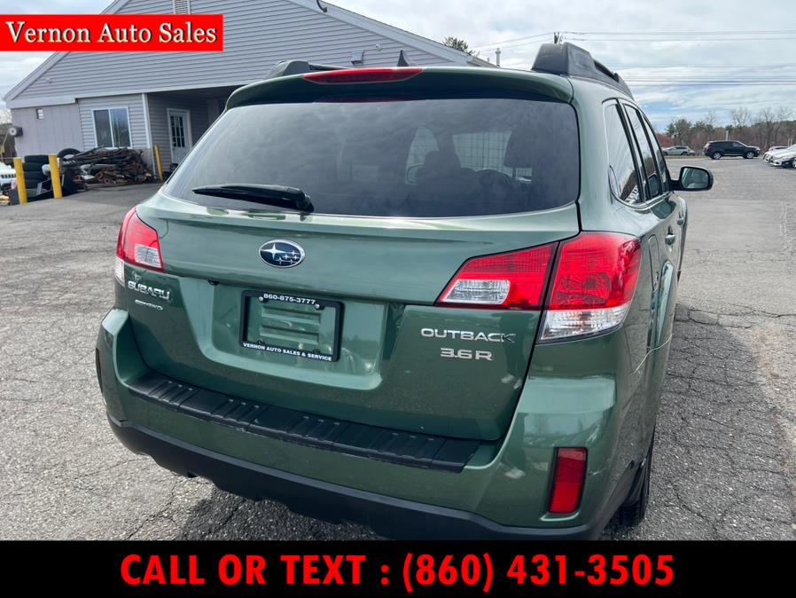 2012 Subaru Outback 3.6R Limited photo