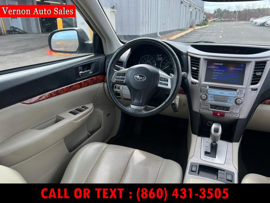 2012 Subaru Outback 3.6R Limited photo