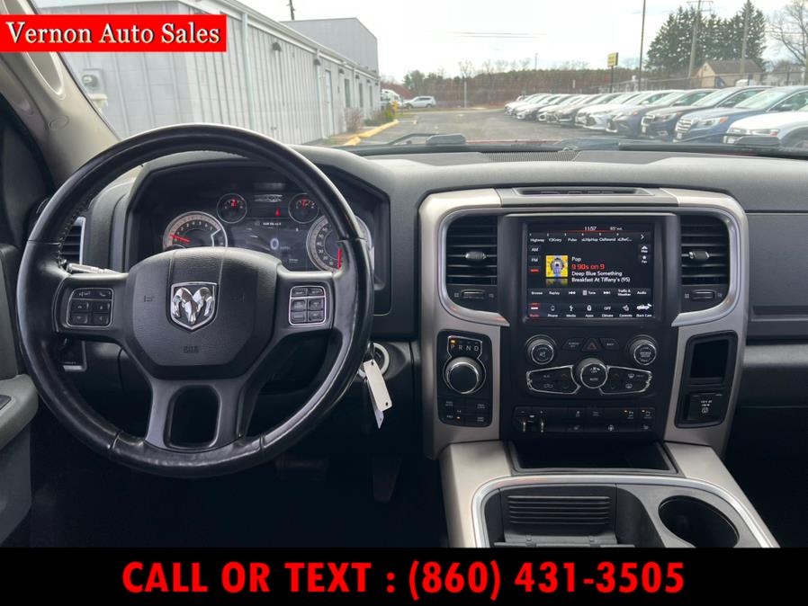 2018 RAM 1500 Big Horn 4x4 Crew Cab 5''7