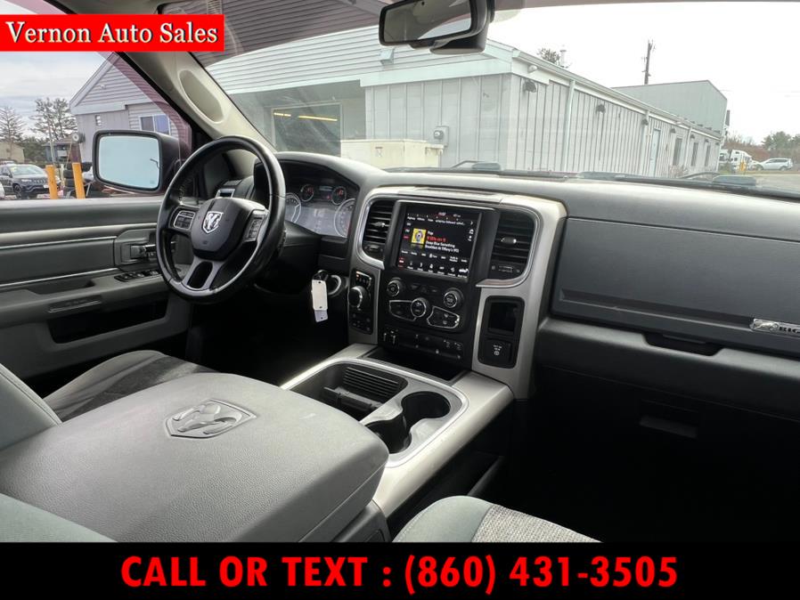 2018 RAM 1500 Big Horn 4x4 Crew Cab 5''7