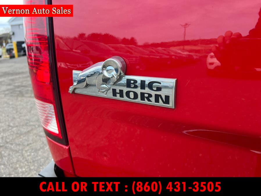 2018 RAM 1500 Big Horn 4x4 Crew Cab 5''7