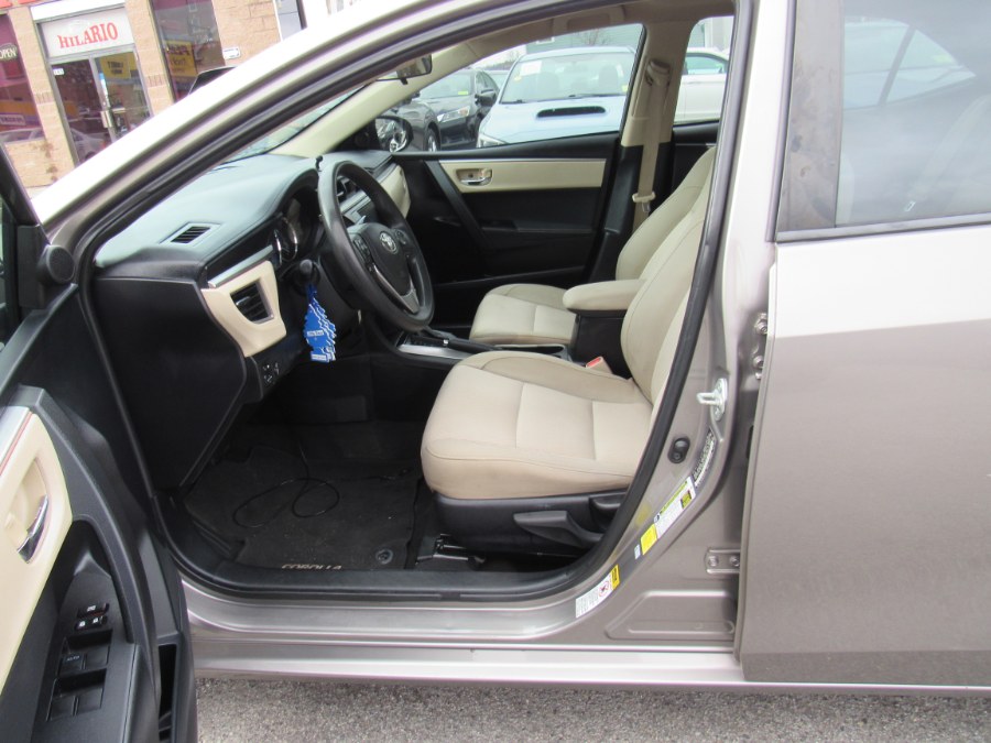 2014 Toyota Corolla L photo
