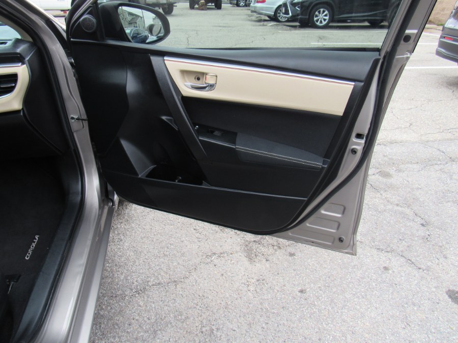 2014 Toyota Corolla L photo