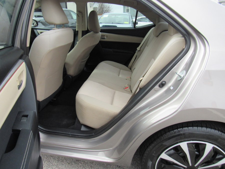 2014 Toyota Corolla L photo