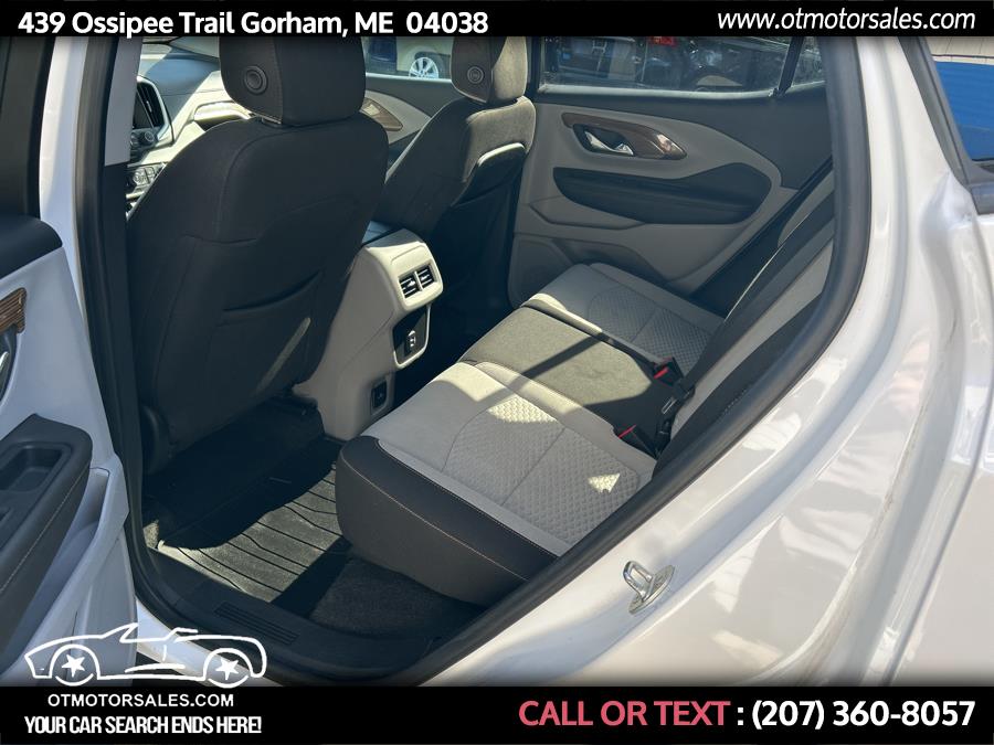 2020 GMC Terrain AWD 4dr SLE photo