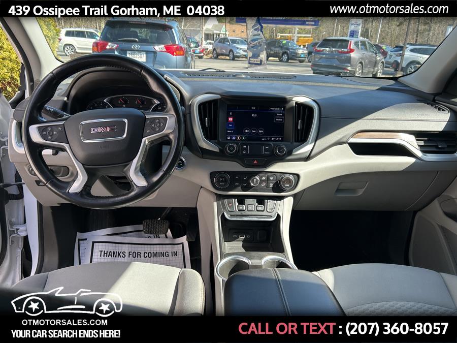 2020 GMC Terrain AWD 4dr SLE photo