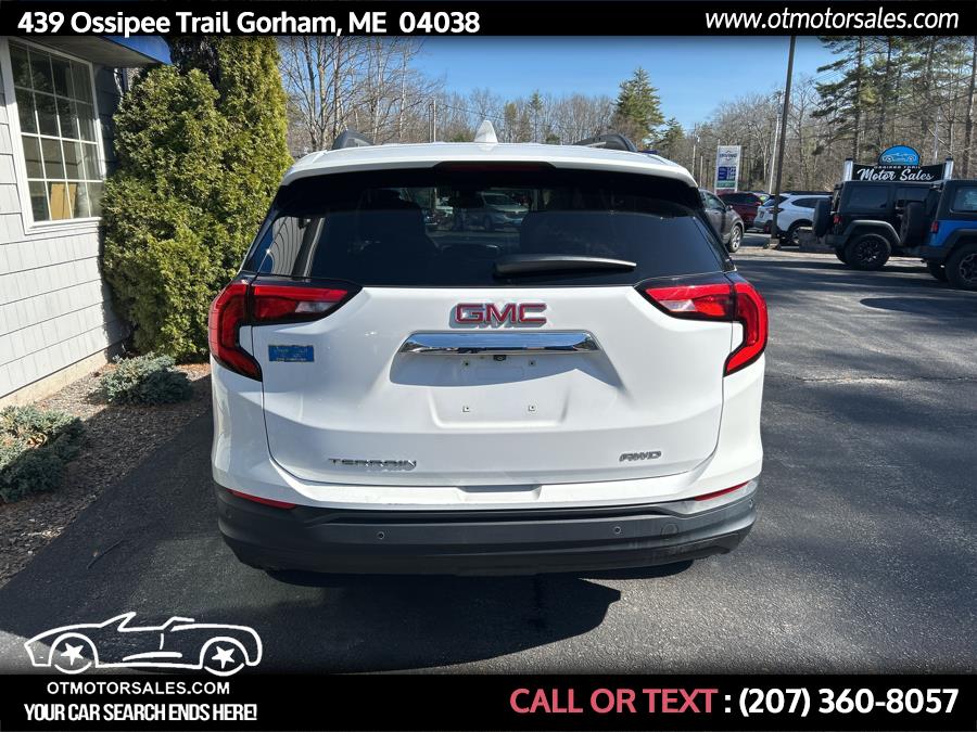 2020 GMC Terrain AWD 4dr SLE photo