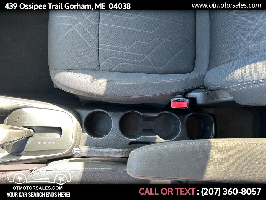 2020 Chevrolet Trax AWD 4dr LT photo
