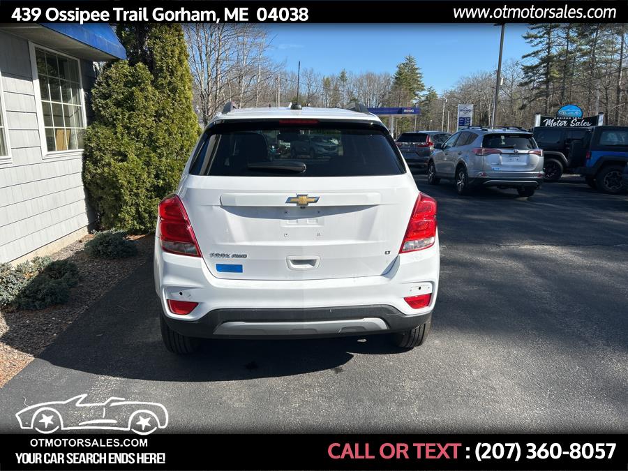 2020 Chevrolet Trax AWD 4dr LT photo