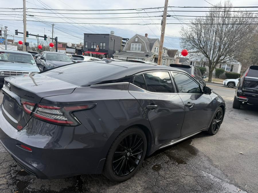 2021 Nissan Maxima Platinum 3.5L photo