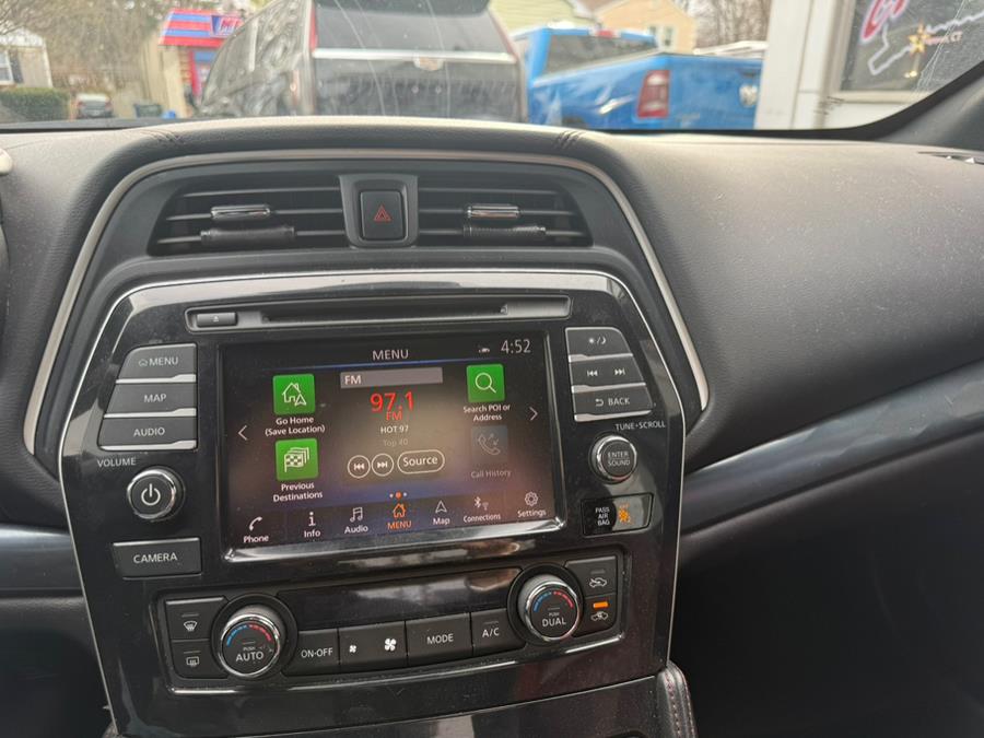2021 Nissan Maxima Platinum 3.5L photo