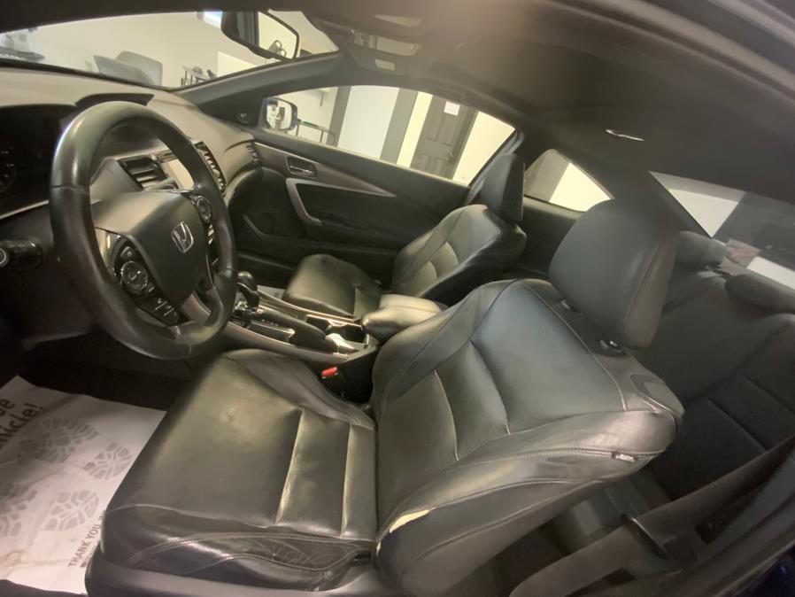 2017 Honda ACCORD COUPE EX-L V6 Auto photo