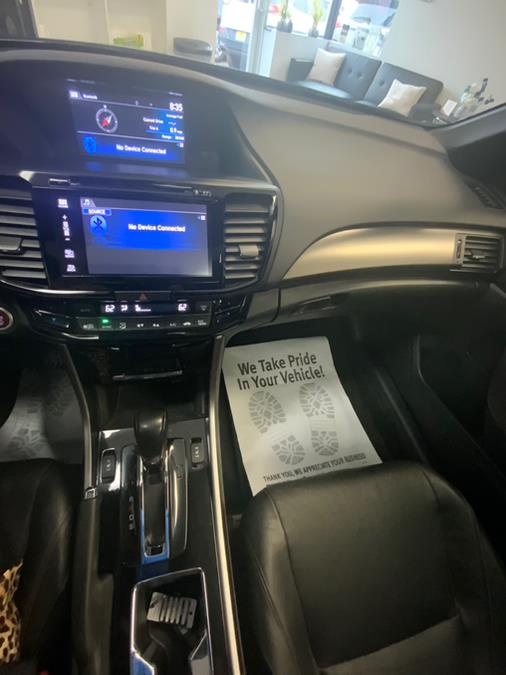 2017 Honda ACCORD COUPE EX-L V6 Auto photo
