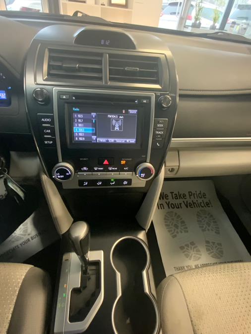 2014 Toyota Camry L photo
