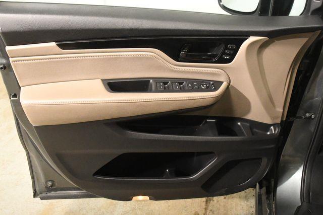 2019 Honda Odyssey Elite photo