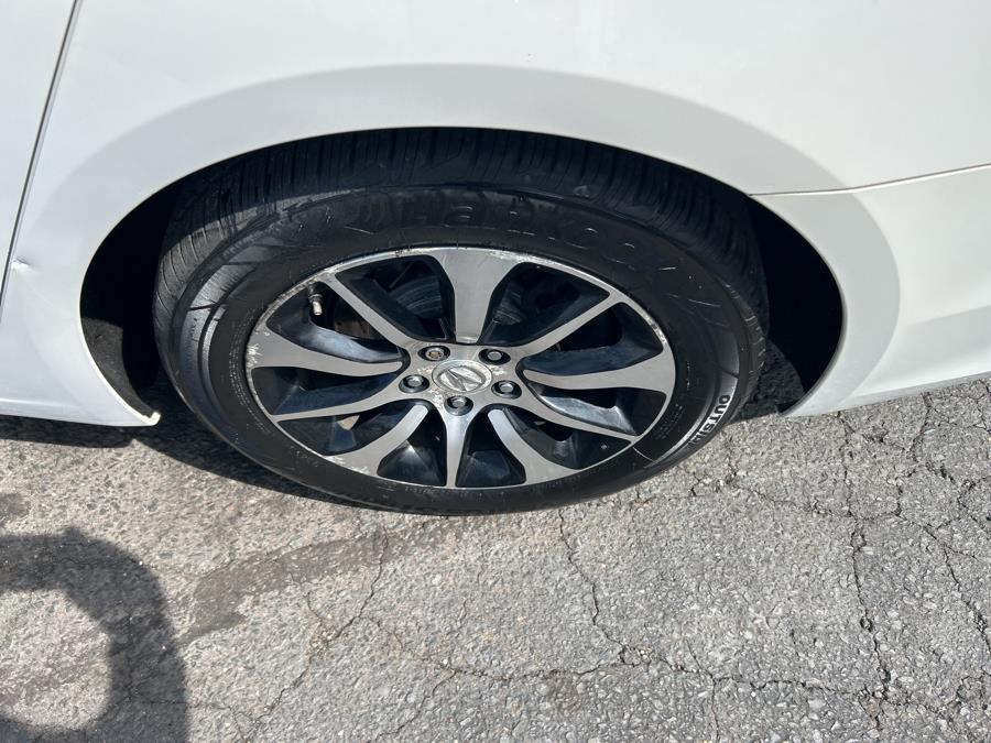 2015 Acura TLX 4dr Sdn FWD photo