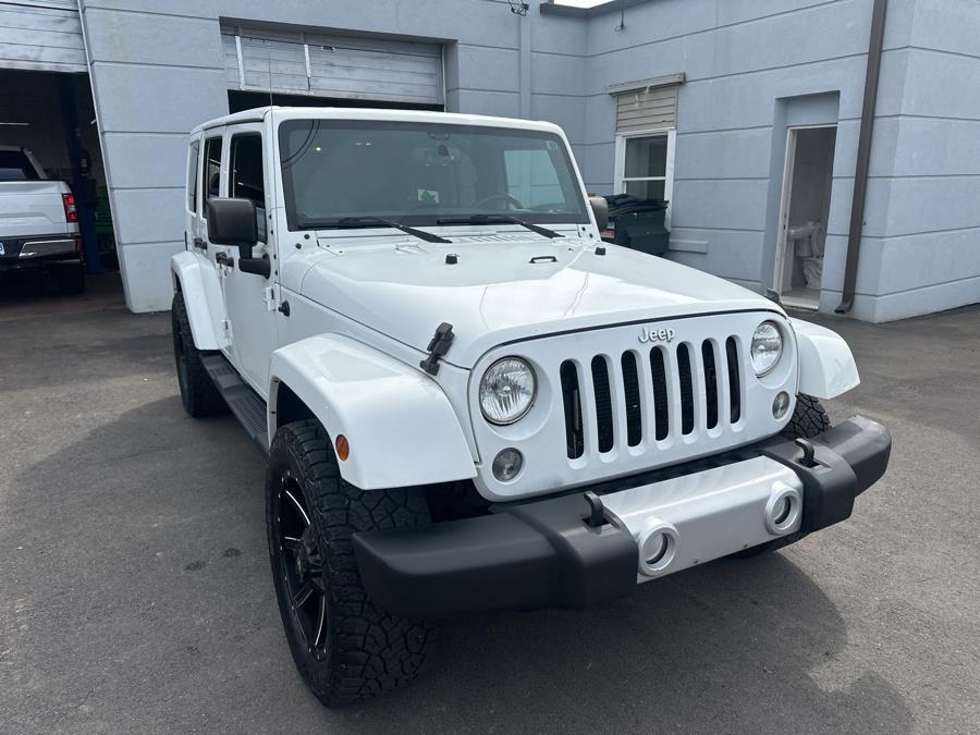 2015 Jeep Wrangler Unlimited 4WD 4dr Sahara photo