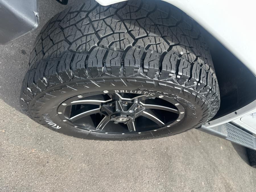 2015 Jeep Wrangler Unlimited 4WD 4dr Sahara photo