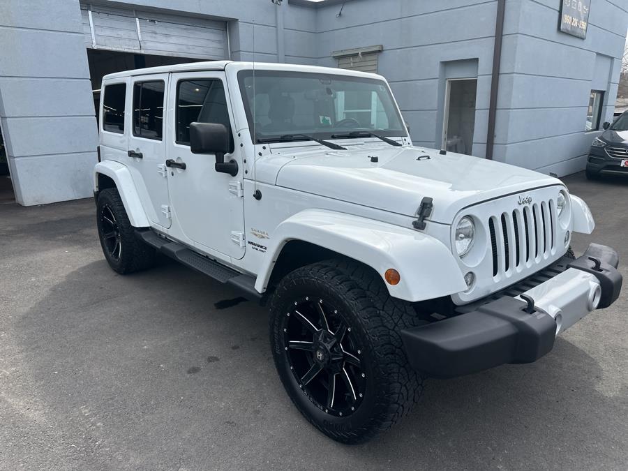 2015 Jeep Wrangler Unlimited 4WD 4dr Sahara photo